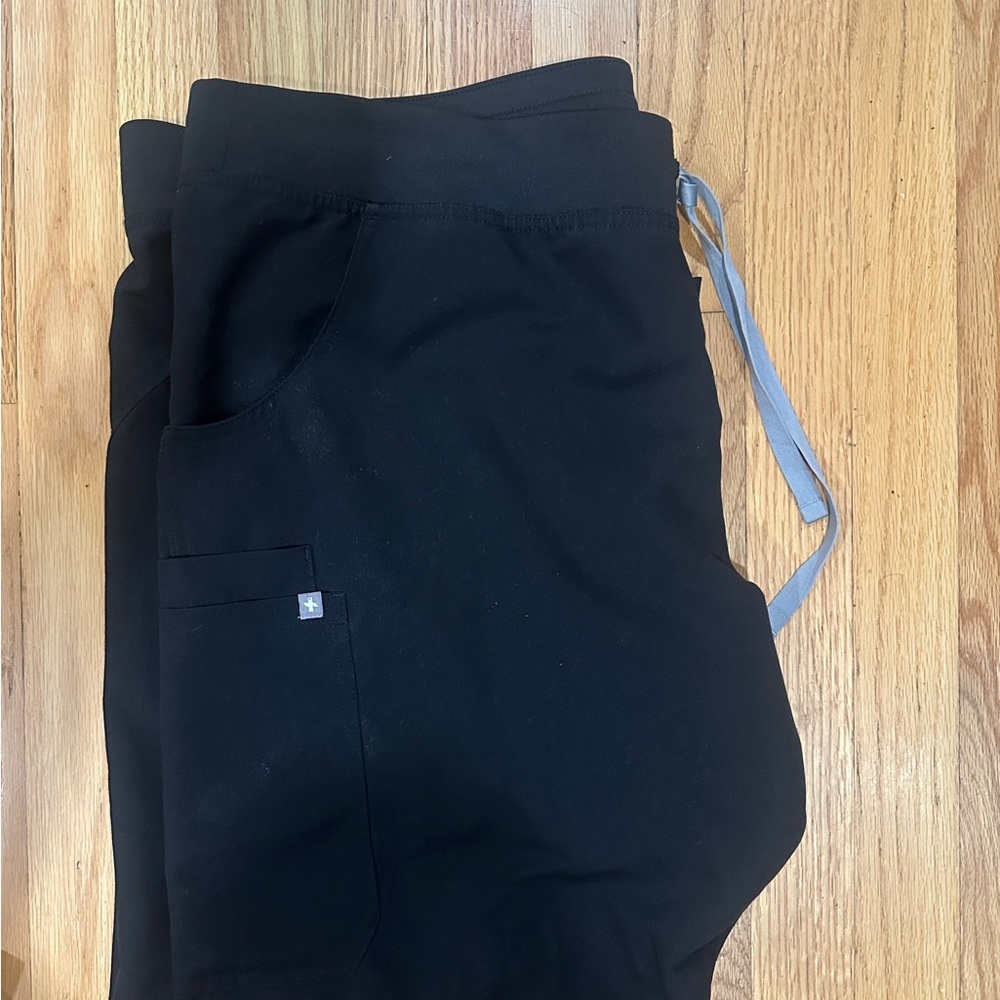 Figs Black Yola XXL